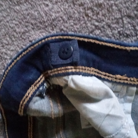 Jordache Skinny Jeans - Picture 3 of 5